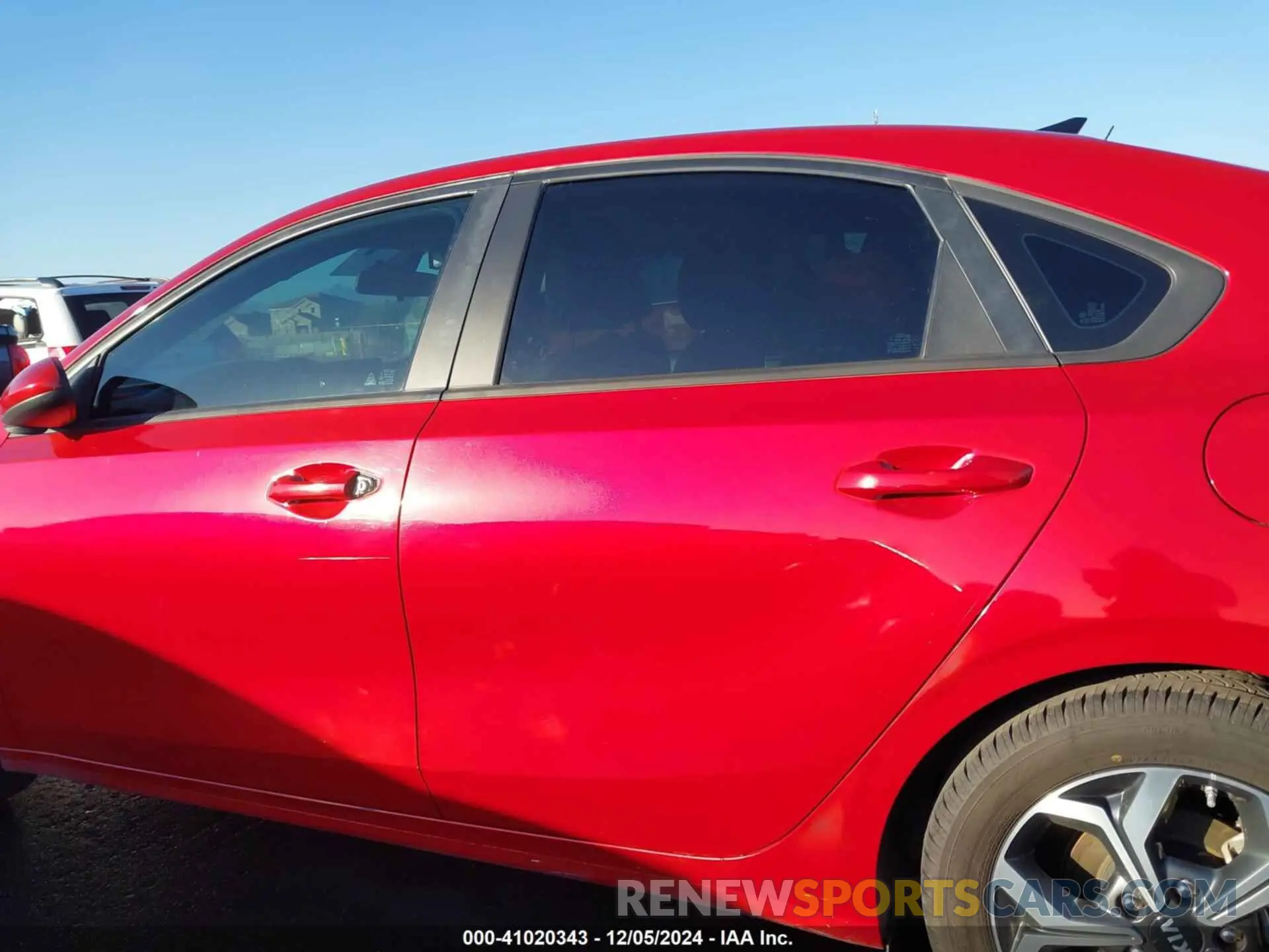 15 fotografías del automóvil dañado 3KPF24AD9ME387707 KIA FORTE 2021