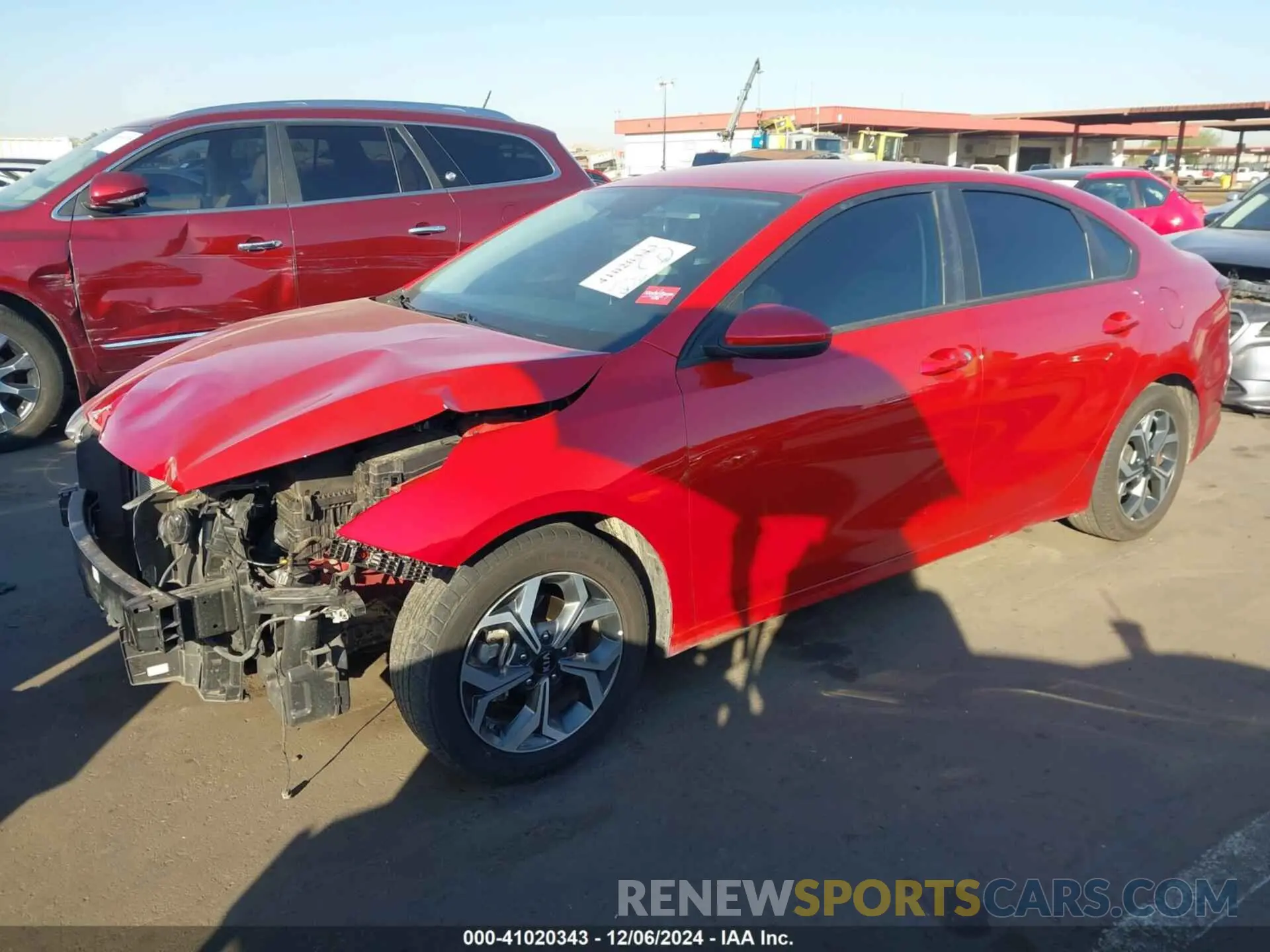 2 fotografías del automóvil dañado 3KPF24AD9ME387707 KIA FORTE 2021