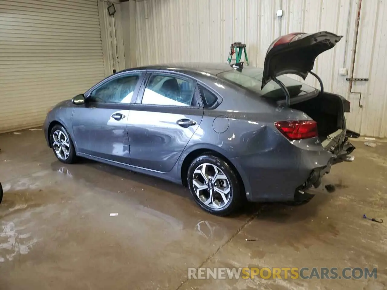 2 fotografías del automóvil dañado 3KPF24ADXME266992 KIA FORTE 2021