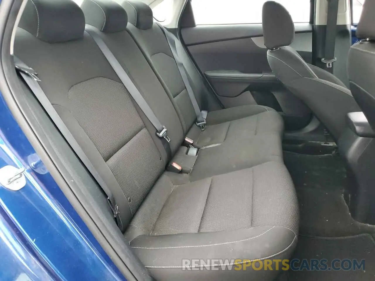 10 fotografías del automóvil dañado 3KPF24ADXME283694 KIA FORTE 2021