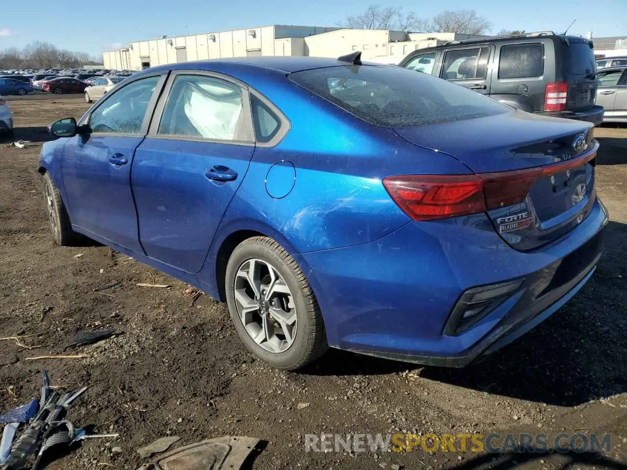 2 fotografías del automóvil dañado 3KPF24ADXME314152 KIA FORTE 2021