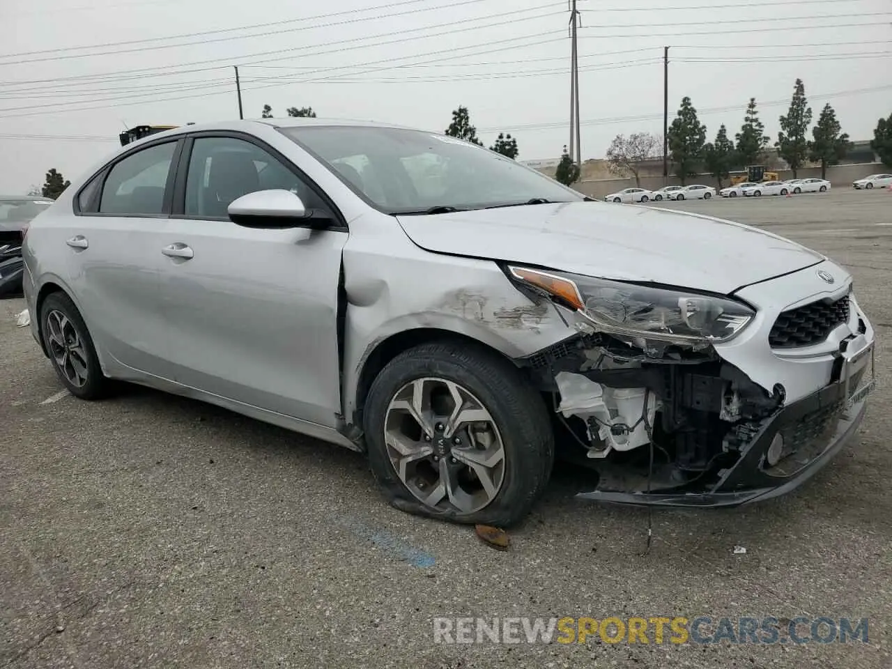 4 fotografías del automóvil dañado 3KPF24ADXME315673 KIA FORTE 2021