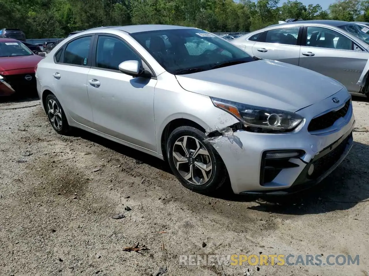 4 fotografías del automóvil dañado 3KPF24ADXME319495 KIA FORTE 2021