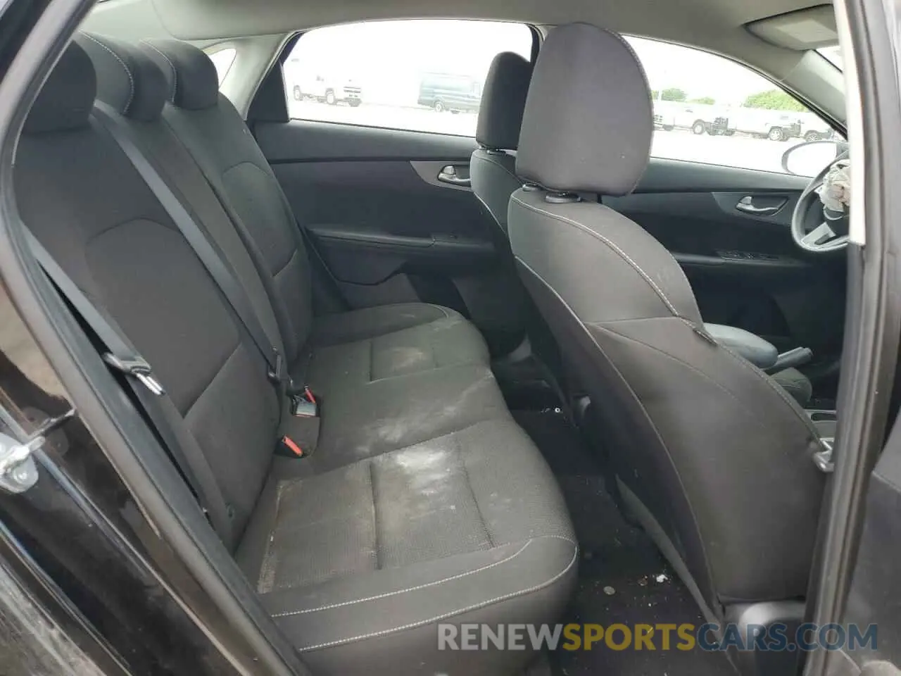 11 fotografías del automóvil dañado 3KPF24ADXME348964 KIA FORTE 2021