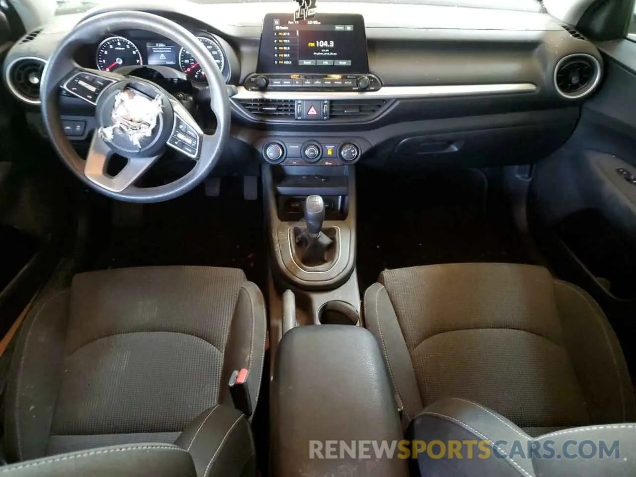 8 fotografías del automóvil dañado 3KPF24ADXME361181 KIA FORTE 2021