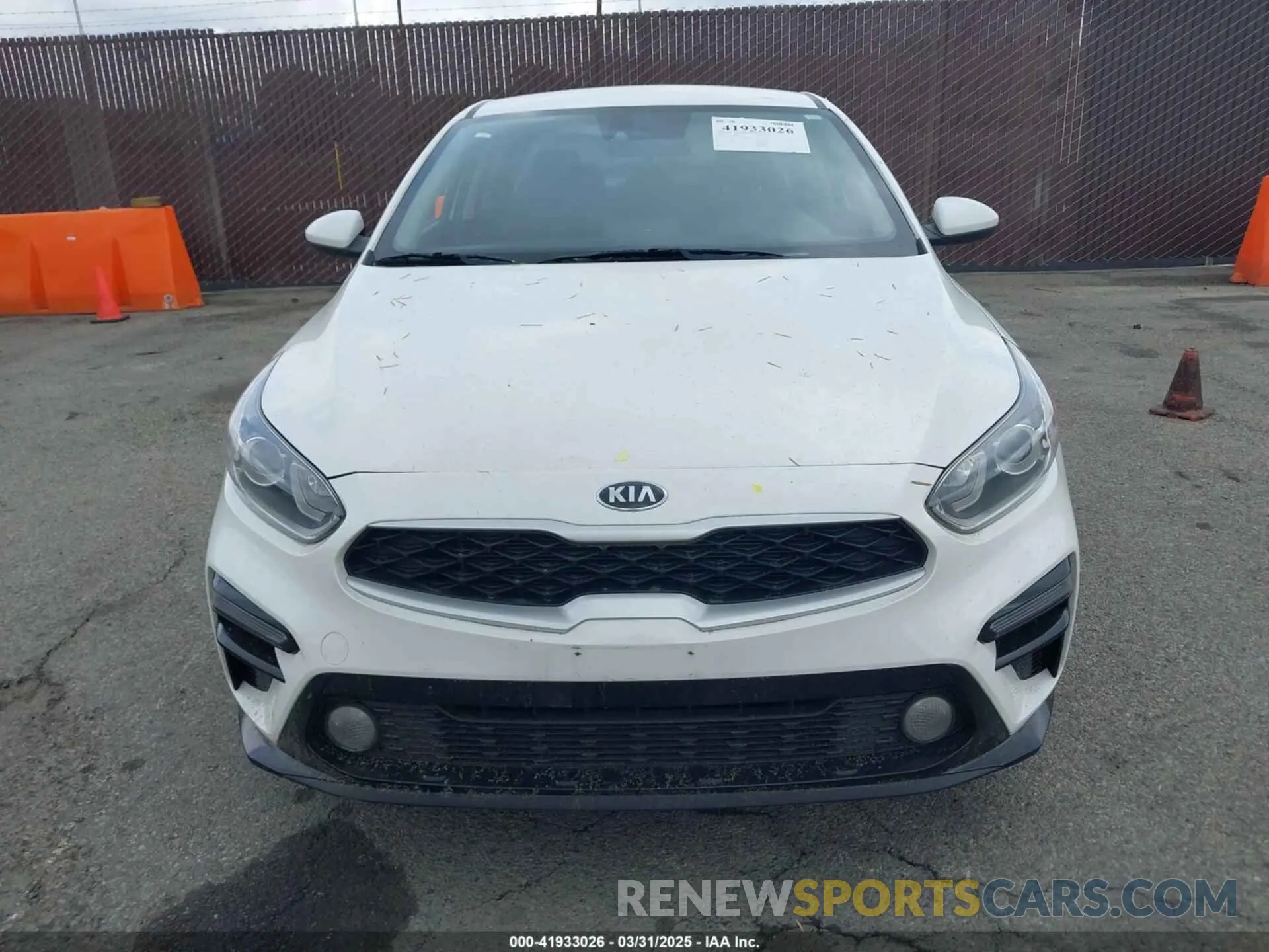 12 fotografías del automóvil dañado 3KPF24ADXME368874 KIA FORTE 2021