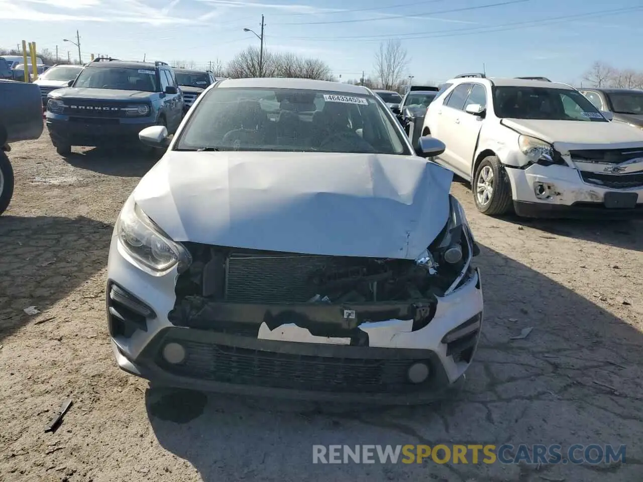 5 fotografías del automóvil dañado 3KPF24ADXME378045 KIA FORTE 2021