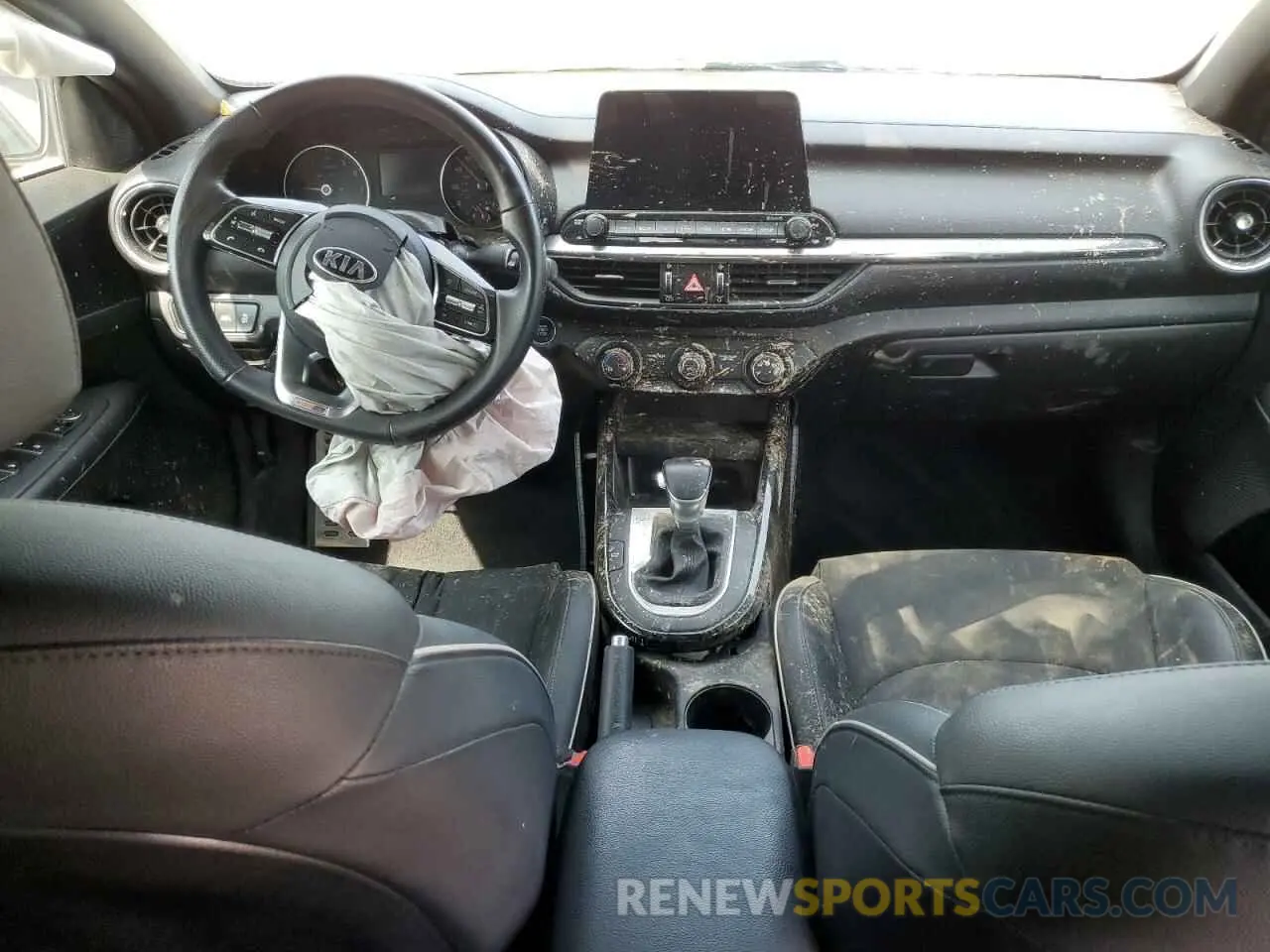 8 fotografías del automóvil dañado 3KPF34AD0ME357671 KIA FORTE 2021