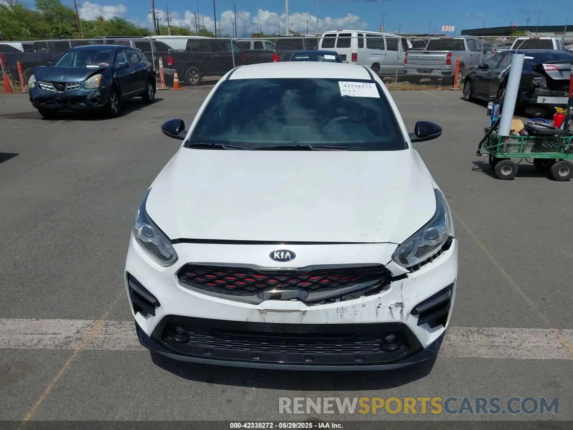 12 fotografías del automóvil dañado 3KPF34AD0ME393490 KIA FORTE 2021