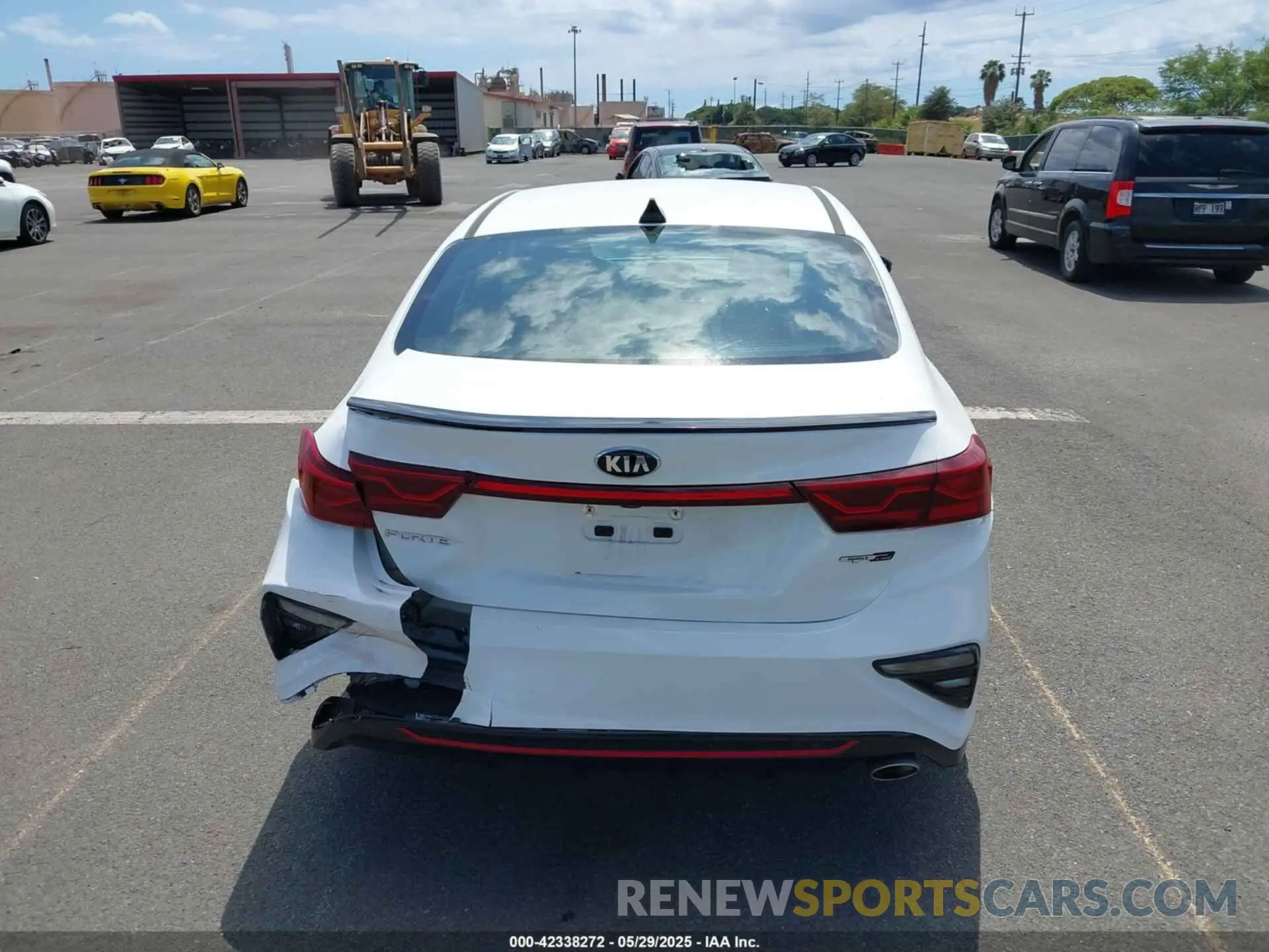 16 fotografías del automóvil dañado 3KPF34AD0ME393490 KIA FORTE 2021