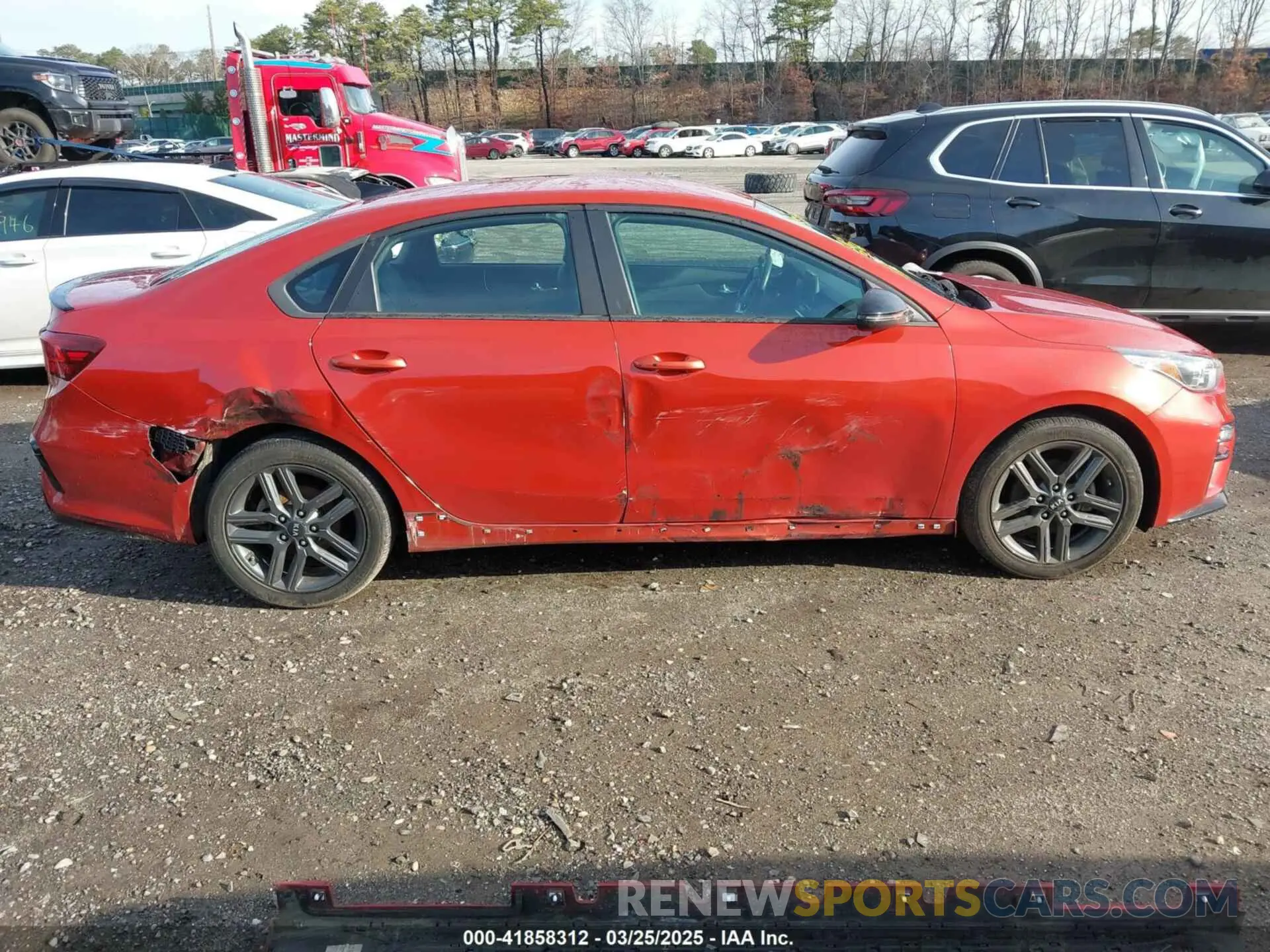 13 fotografías del automóvil dañado 3KPF34AD1ME279319 KIA FORTE 2021