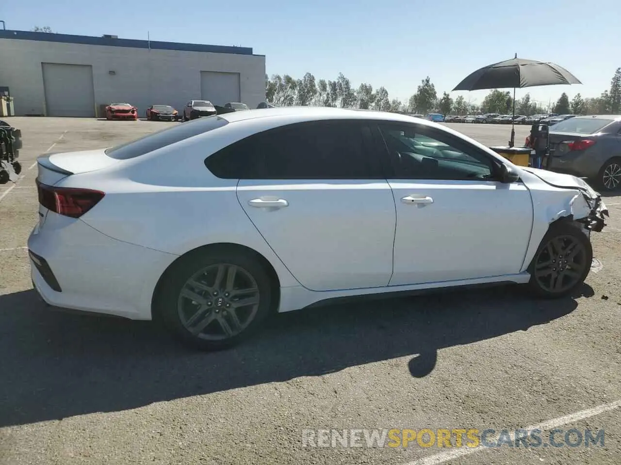 3 fotografías del automóvil dañado 3KPF34AD1ME327594 KIA FORTE 2021