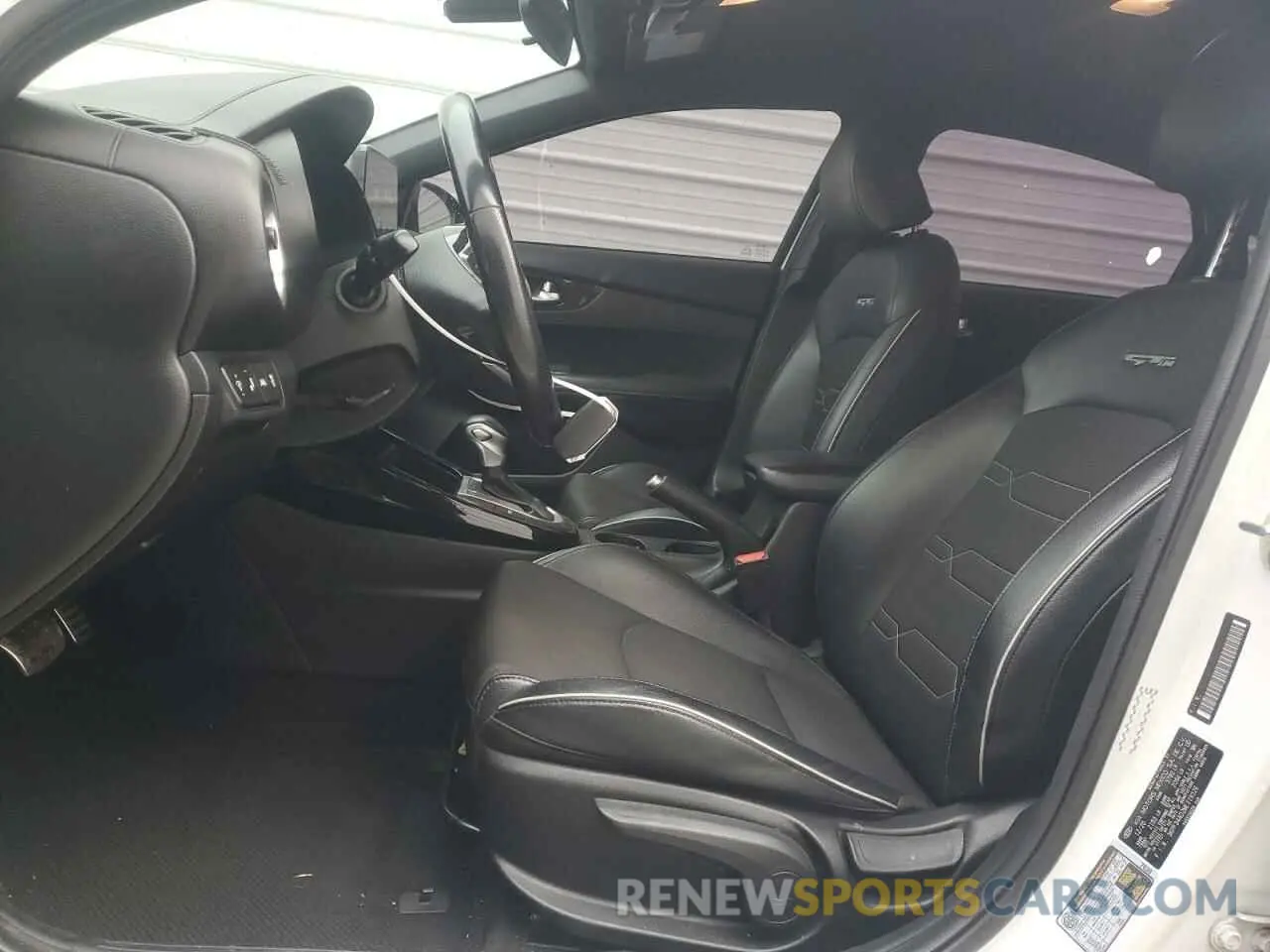 7 fotografías del automóvil dañado 3KPF34AD2ME319326 KIA FORTE 2021
