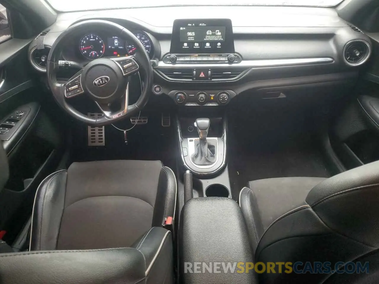8 fotografías del automóvil dañado 3KPF34AD2ME319326 KIA FORTE 2021