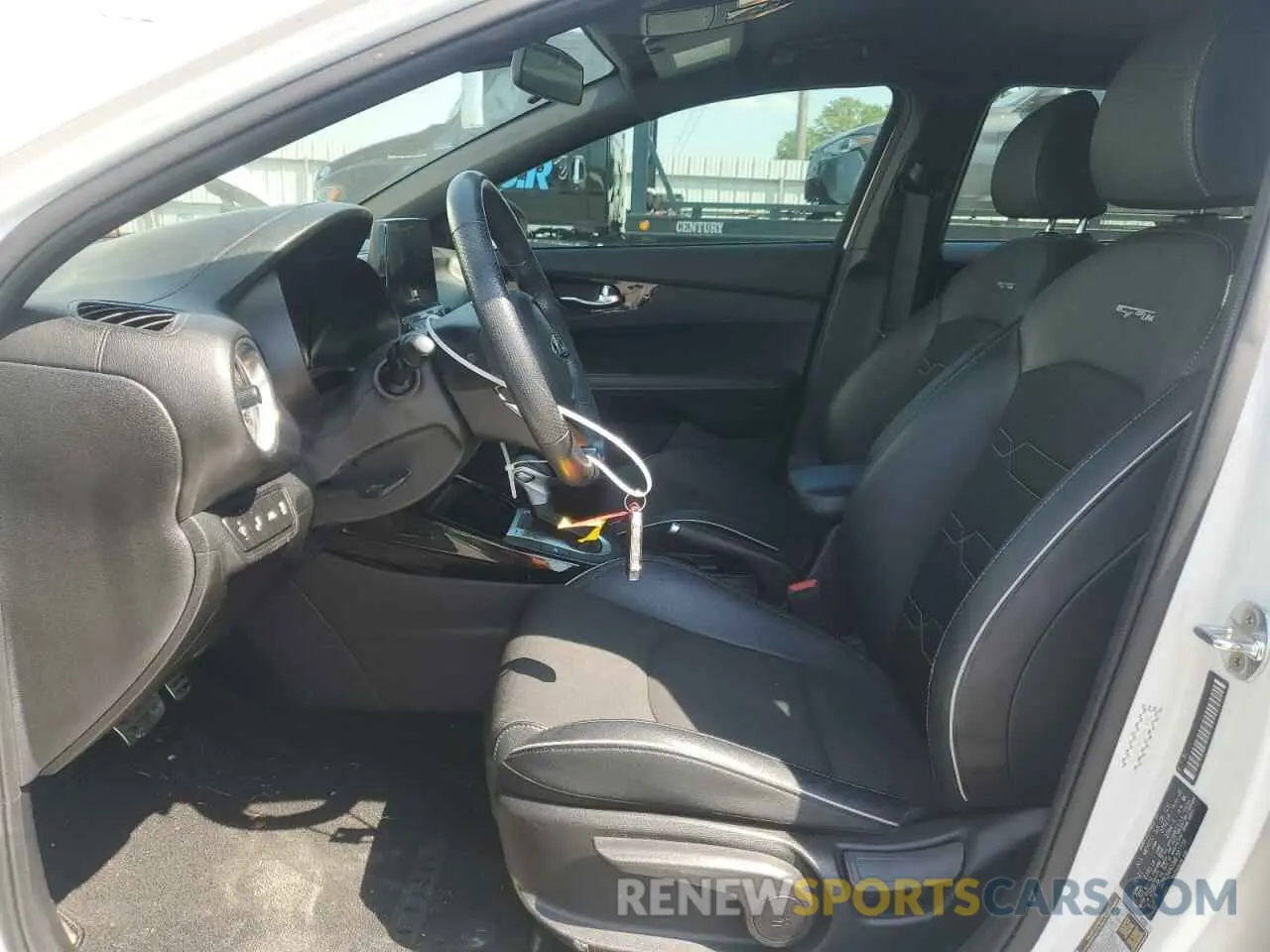 7 fotografías del automóvil dañado 3KPF34AD2ME387156 KIA FORTE 2021