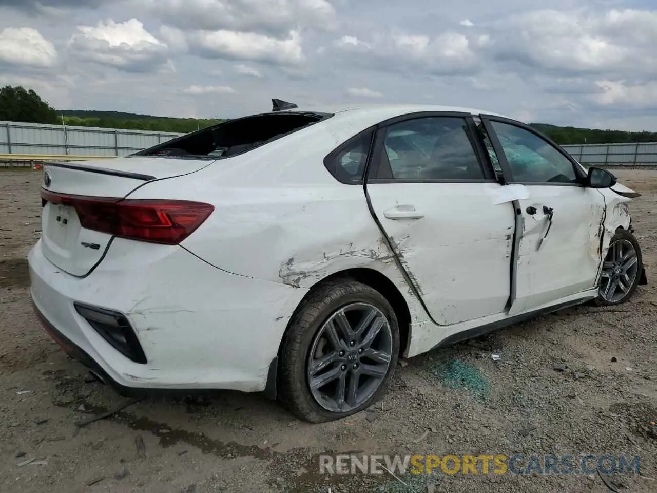 3 fotografías del automóvil dañado 3KPF34AD3ME265194 KIA FORTE 2021