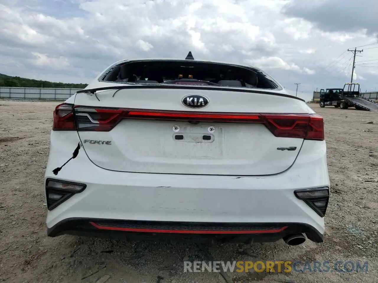6 fotografías del automóvil dañado 3KPF34AD3ME265194 KIA FORTE 2021
