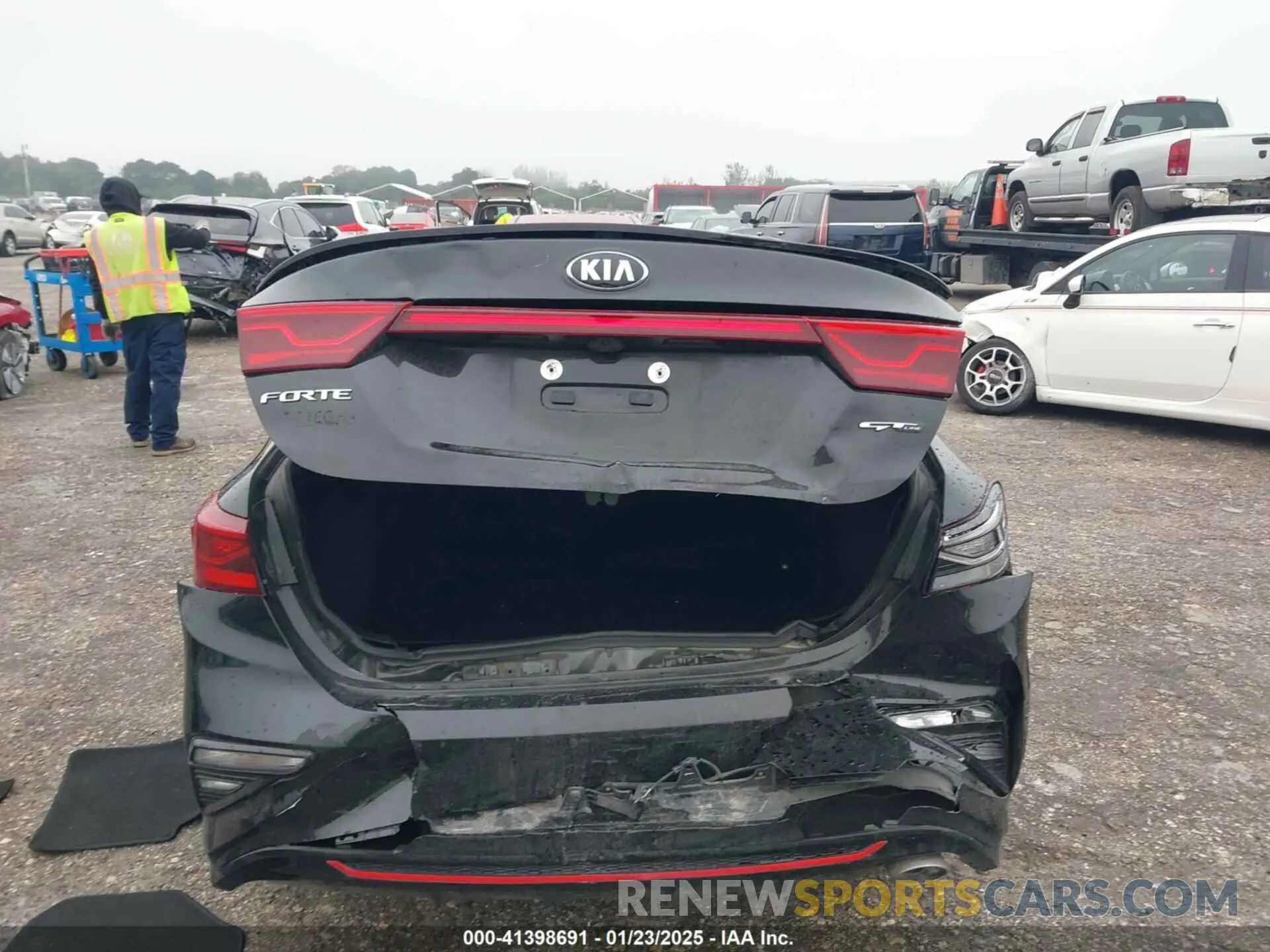 16 fotografías del automóvil dañado 3KPF34AD3ME375355 KIA FORTE 2021