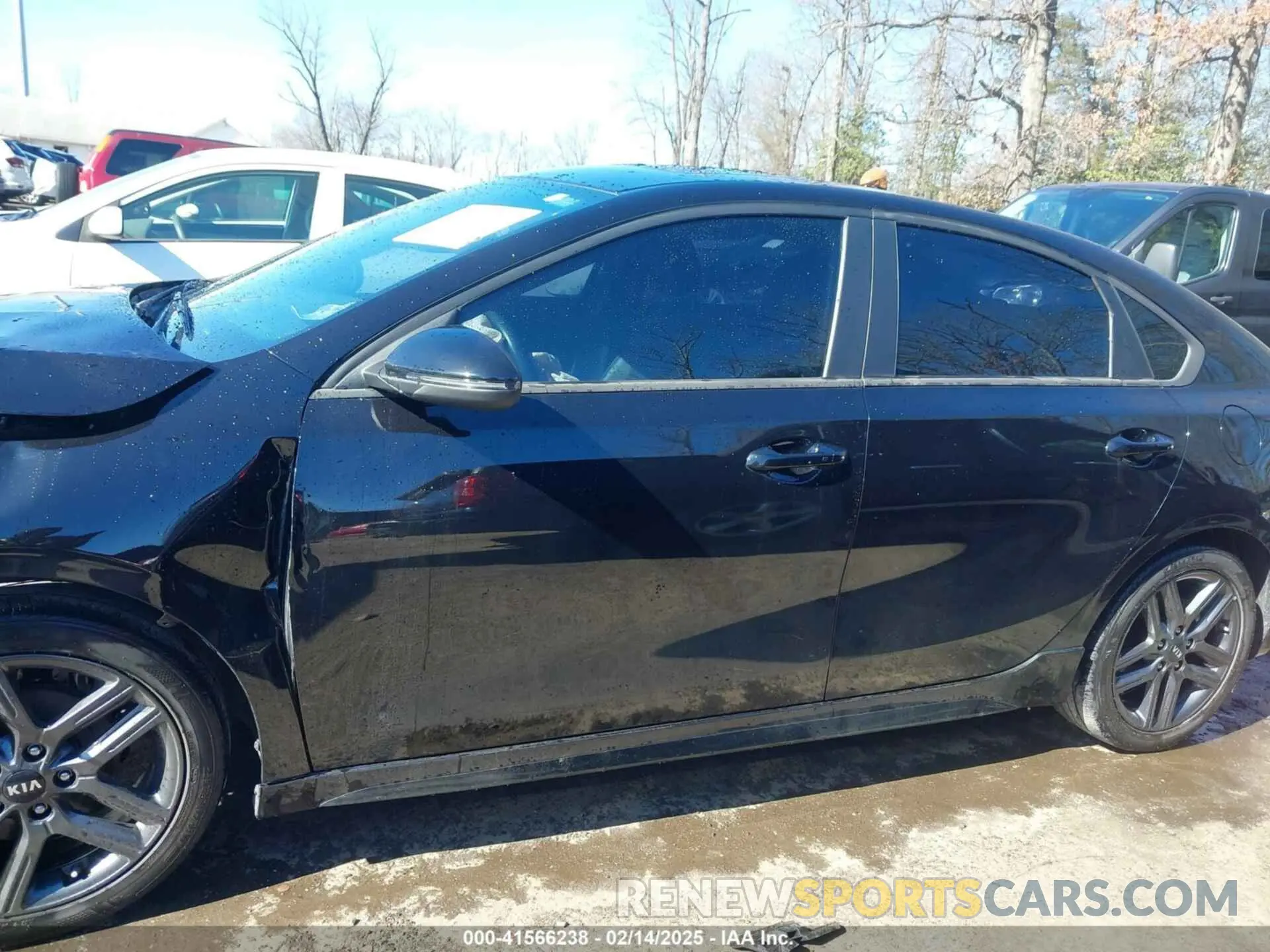 15 fotografías del automóvil dañado 3KPF34AD3ME405275 KIA FORTE 2021
