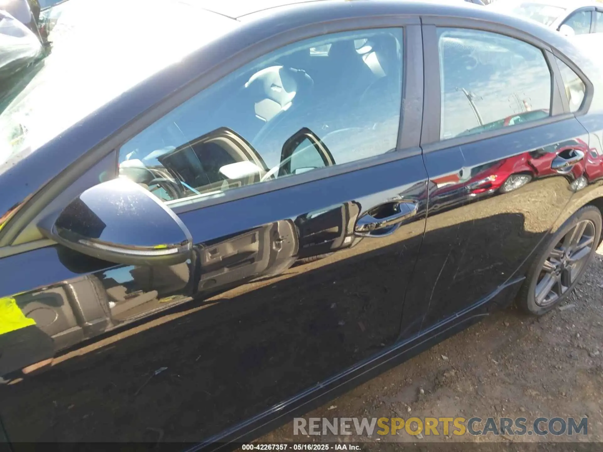 14 fotografías del automóvil dañado 3KPF34AD4ME307615 KIA FORTE 2021