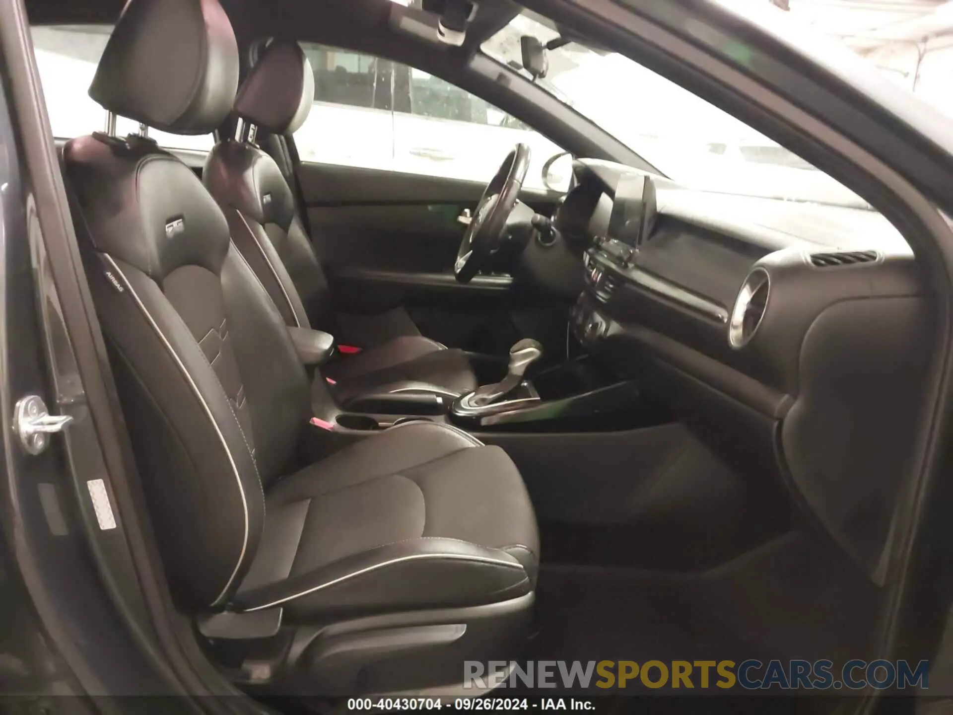 5 fotografías del automóvil dañado 3KPF34AD4ME315956 KIA FORTE 2021