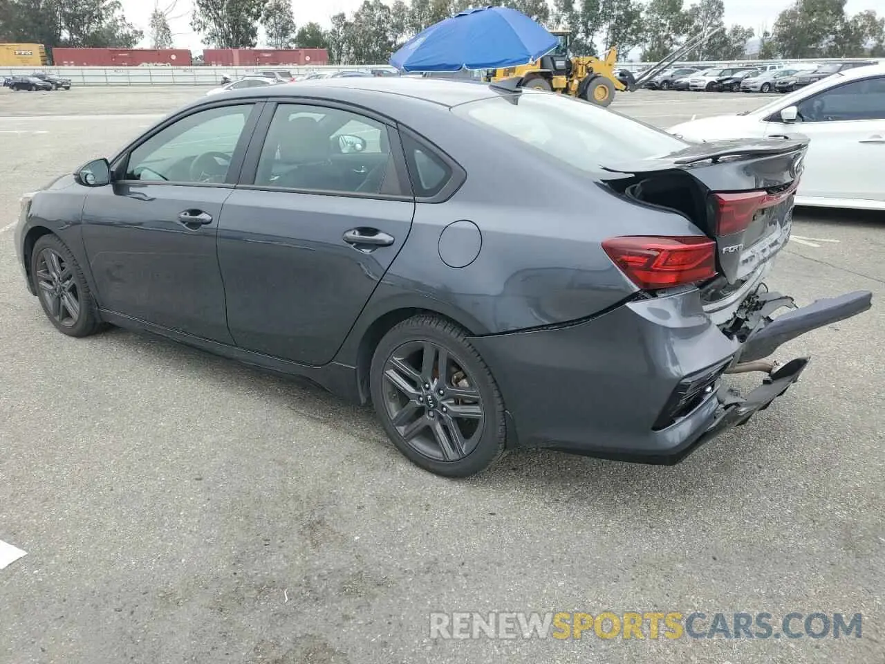 2 fotografías del automóvil dañado 3KPF34AD5ME269294 KIA FORTE 2021