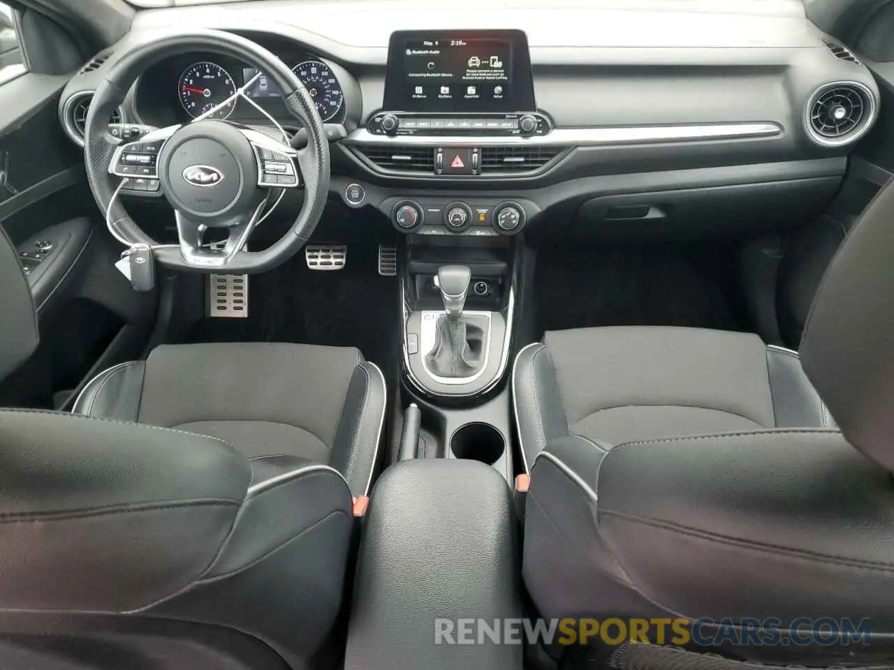 8 fotografías del automóvil dañado 3KPF34AD5ME269294 KIA FORTE 2021