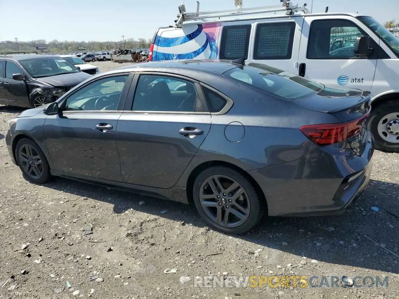 2 fotografías del automóvil dañado 3KPF34AD5ME298018 KIA FORTE 2021