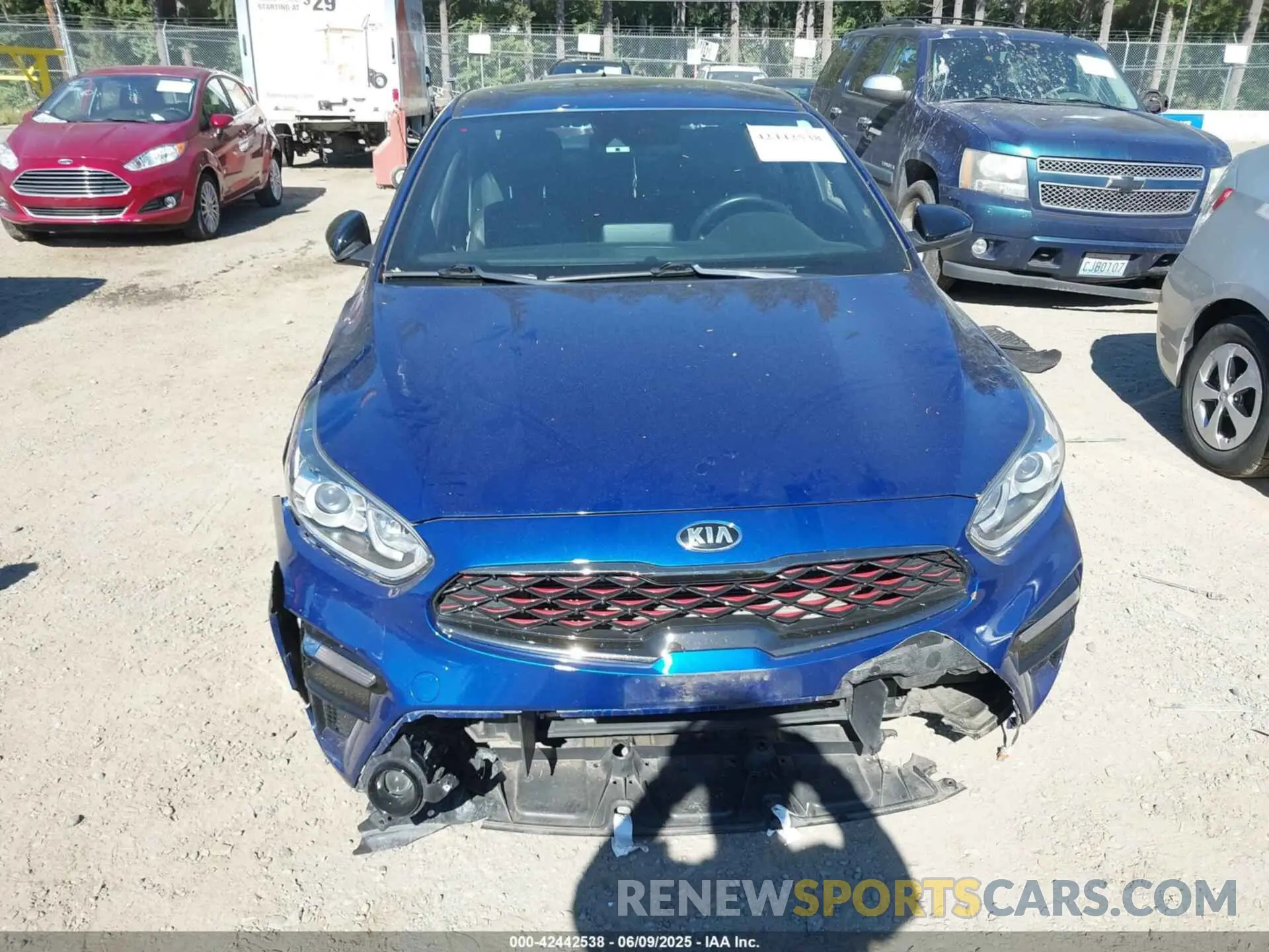 13 fotografías del automóvil dañado 3KPF34AD5ME408680 KIA FORTE 2021