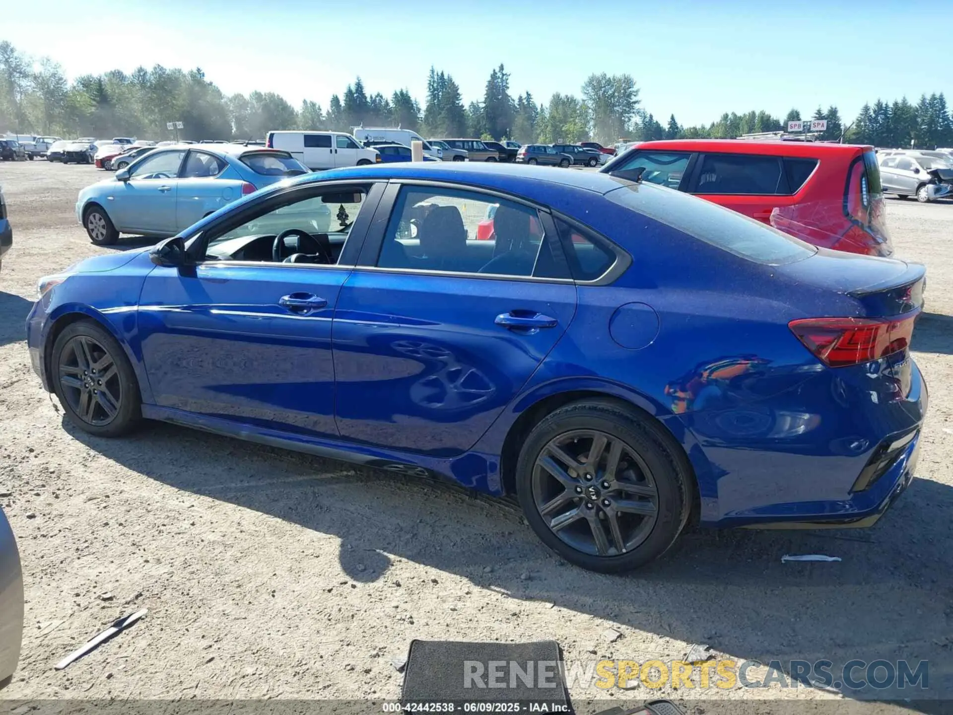 15 fotografías del automóvil dañado 3KPF34AD5ME408680 KIA FORTE 2021