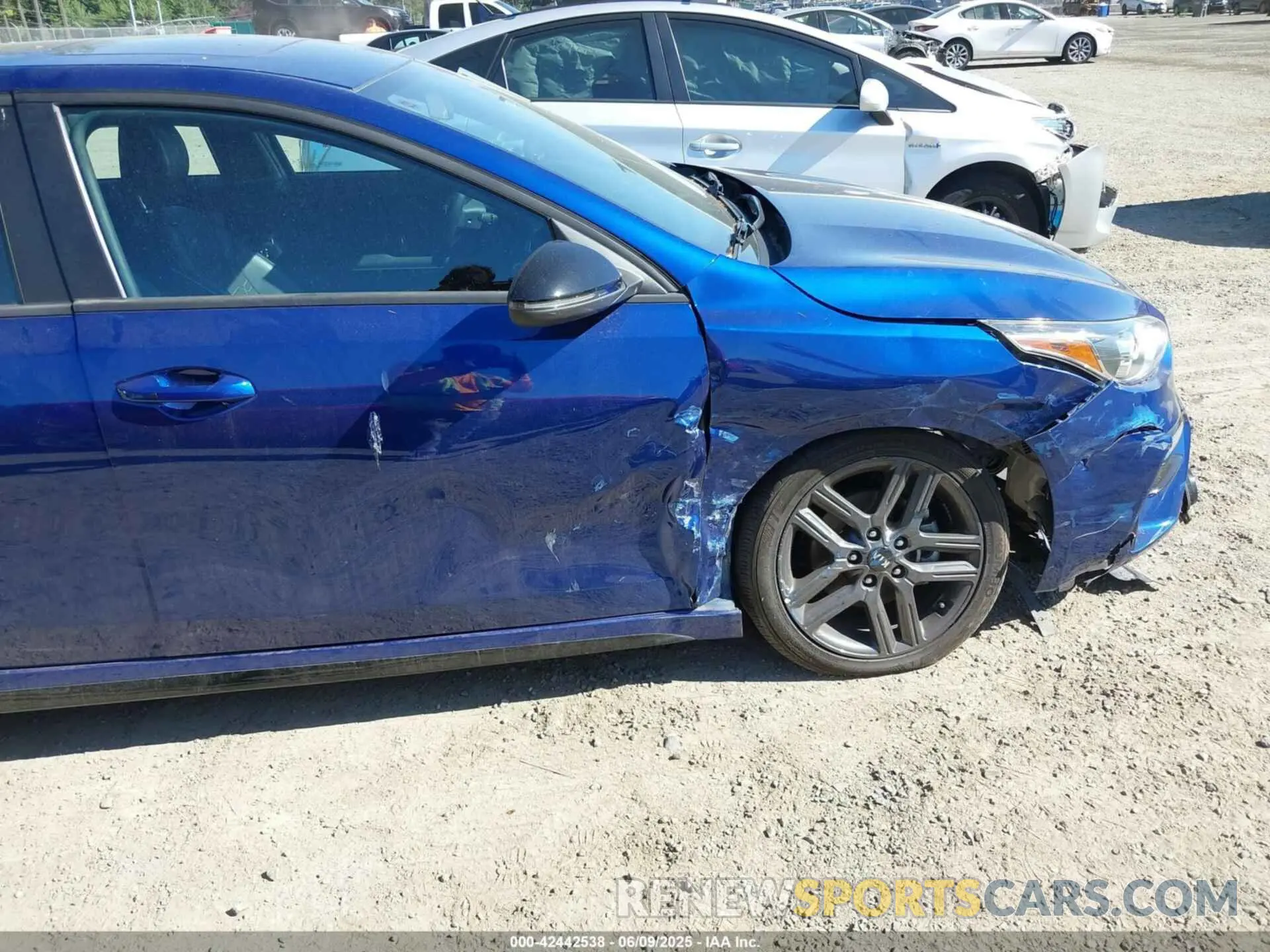 6 fotografías del automóvil dañado 3KPF34AD5ME408680 KIA FORTE 2021