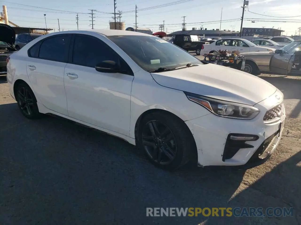4 fotografías del automóvil dañado 3KPF34AD6ME373647 KIA FORTE 2021