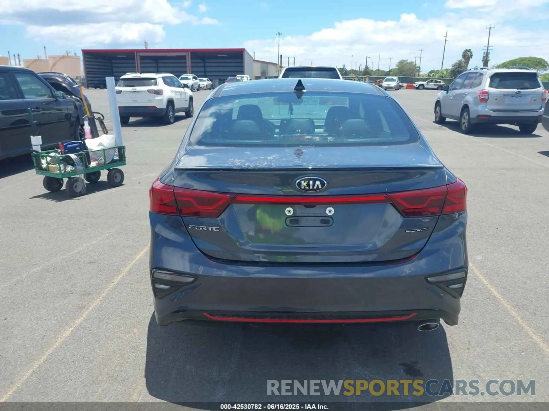 16 fotografías del automóvil dañado 3KPF34AD6ME399245 KIA FORTE 2021