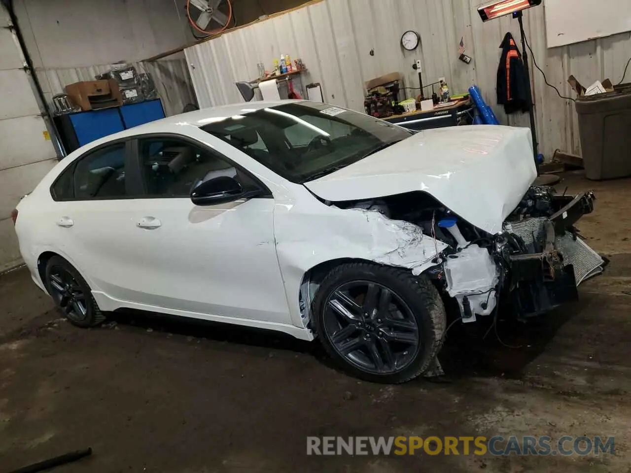 4 fotografías del automóvil dañado 3KPF34AD7ME313764 KIA FORTE 2021