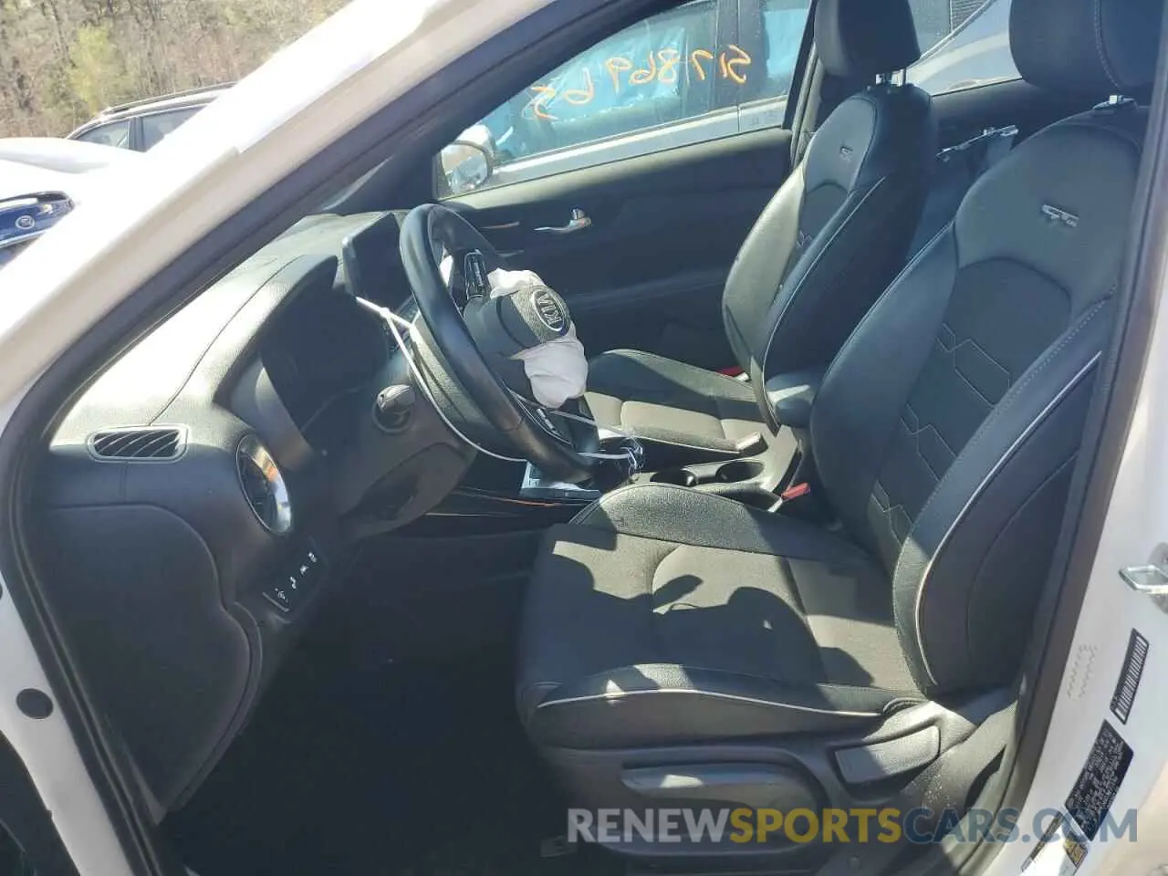 7 fotografías del automóvil dañado 3KPF34AD7ME313764 KIA FORTE 2021