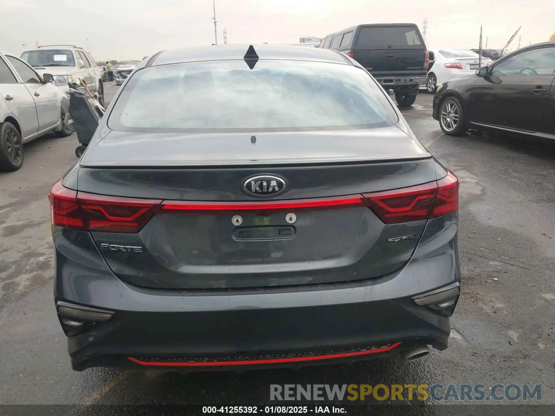 17 fotografías del automóvil dañado 3KPF34AD8ME322280 KIA FORTE 2021