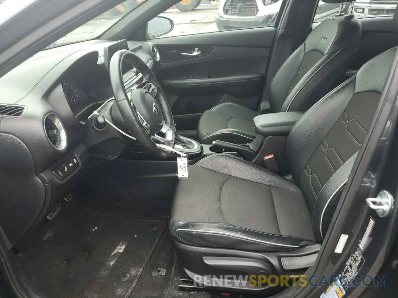 7 fotografías del automóvil dañado 3KPF34AD9ME311921 KIA FORTE 2021