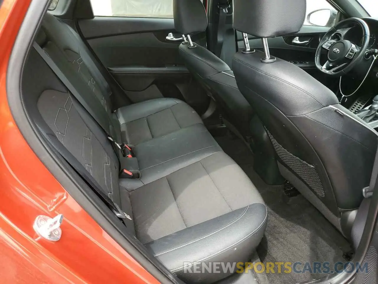 10 fotografías del automóvil dañado 3KPF34ADXME328369 KIA FORTE 2021