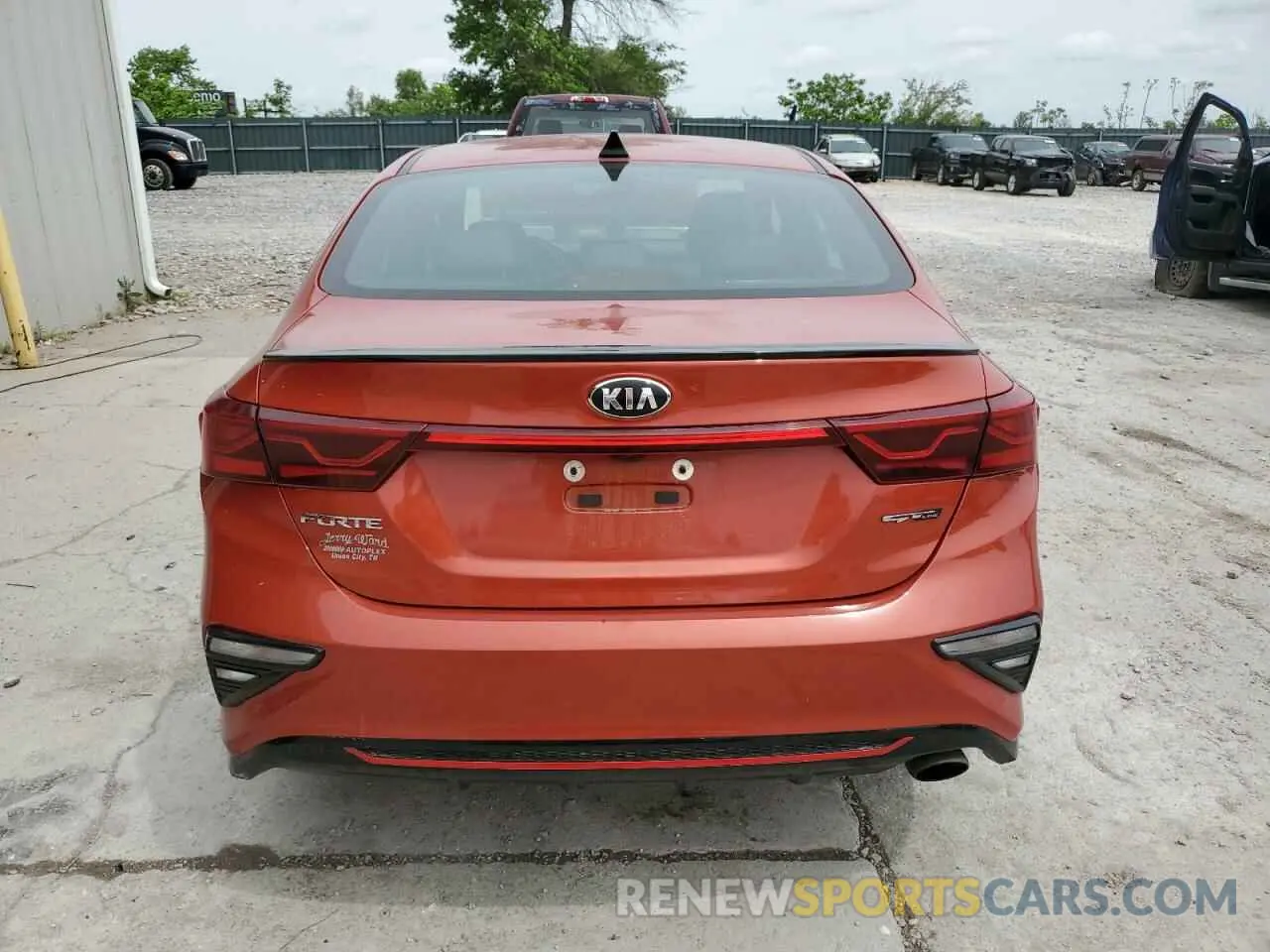 6 fotografías del automóvil dañado 3KPF34ADXME328369 KIA FORTE 2021