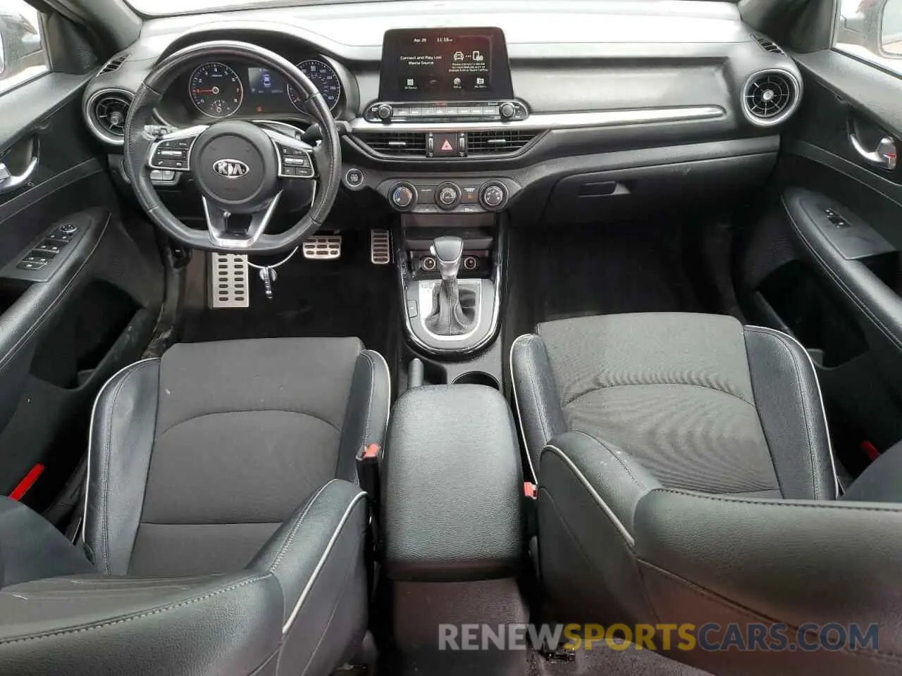 8 fotografías del automóvil dañado 3KPF34ADXME328369 KIA FORTE 2021