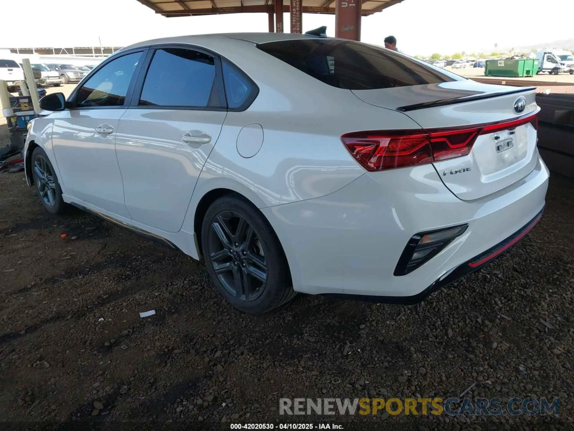 3 fotografías del automóvil dañado 3KPF34ADXME342191 KIA FORTE 2021