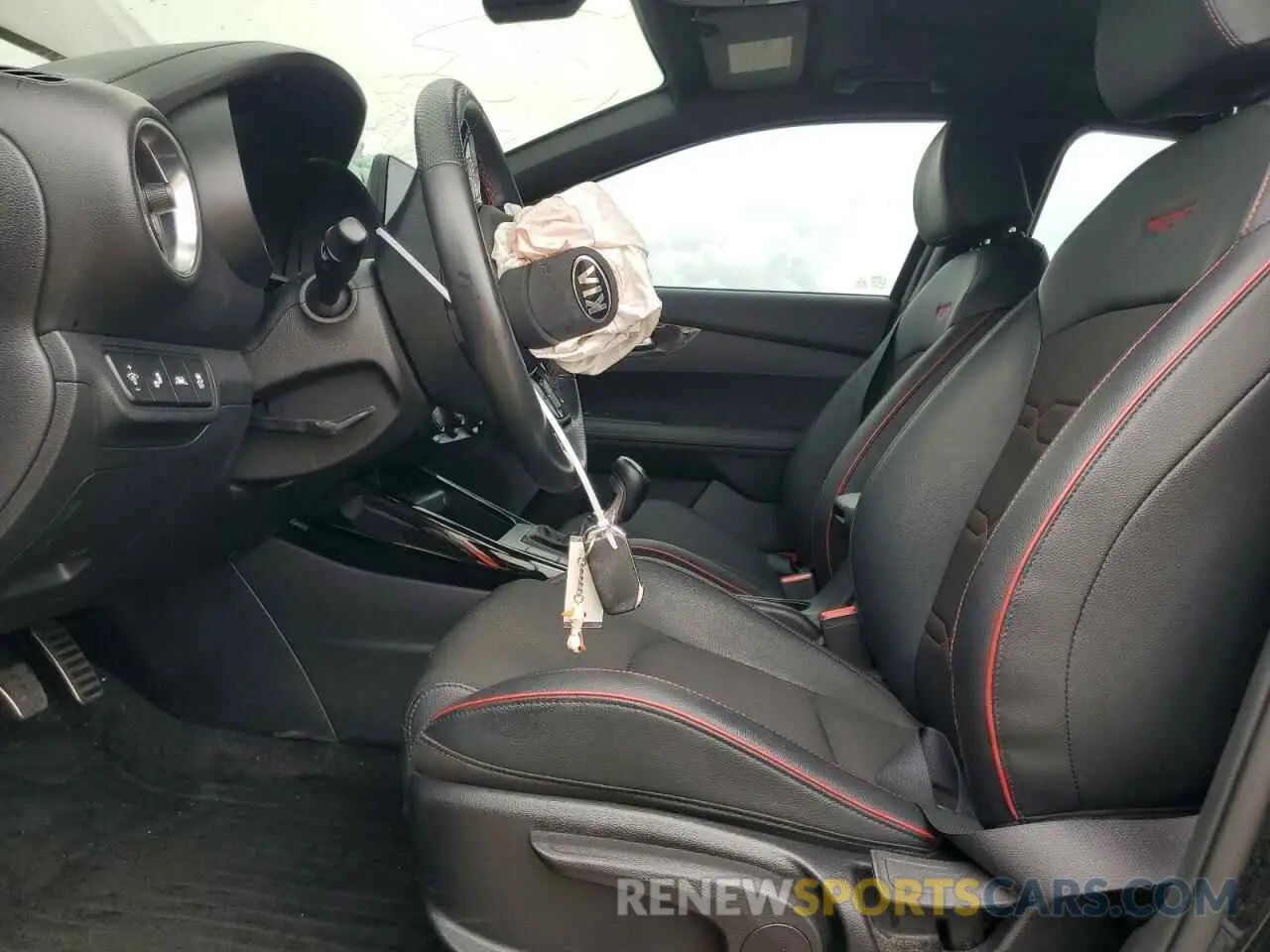 7 fotografías del automóvil dañado 3KPF44AC0ME376225 KIA FORTE 2021