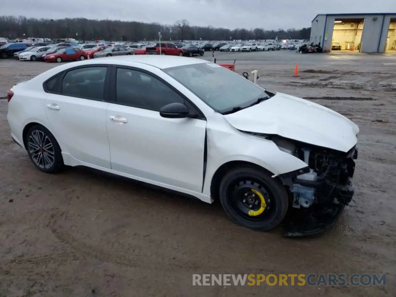 4 fotografías del automóvil dañado 3KPF44AC3ME417916 KIA FORTE 2021