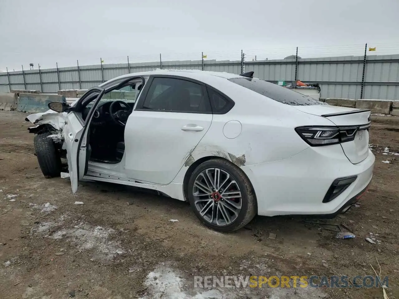 2 fotografías del automóvil dañado 3KPF44AC5ME280624 KIA FORTE 2021