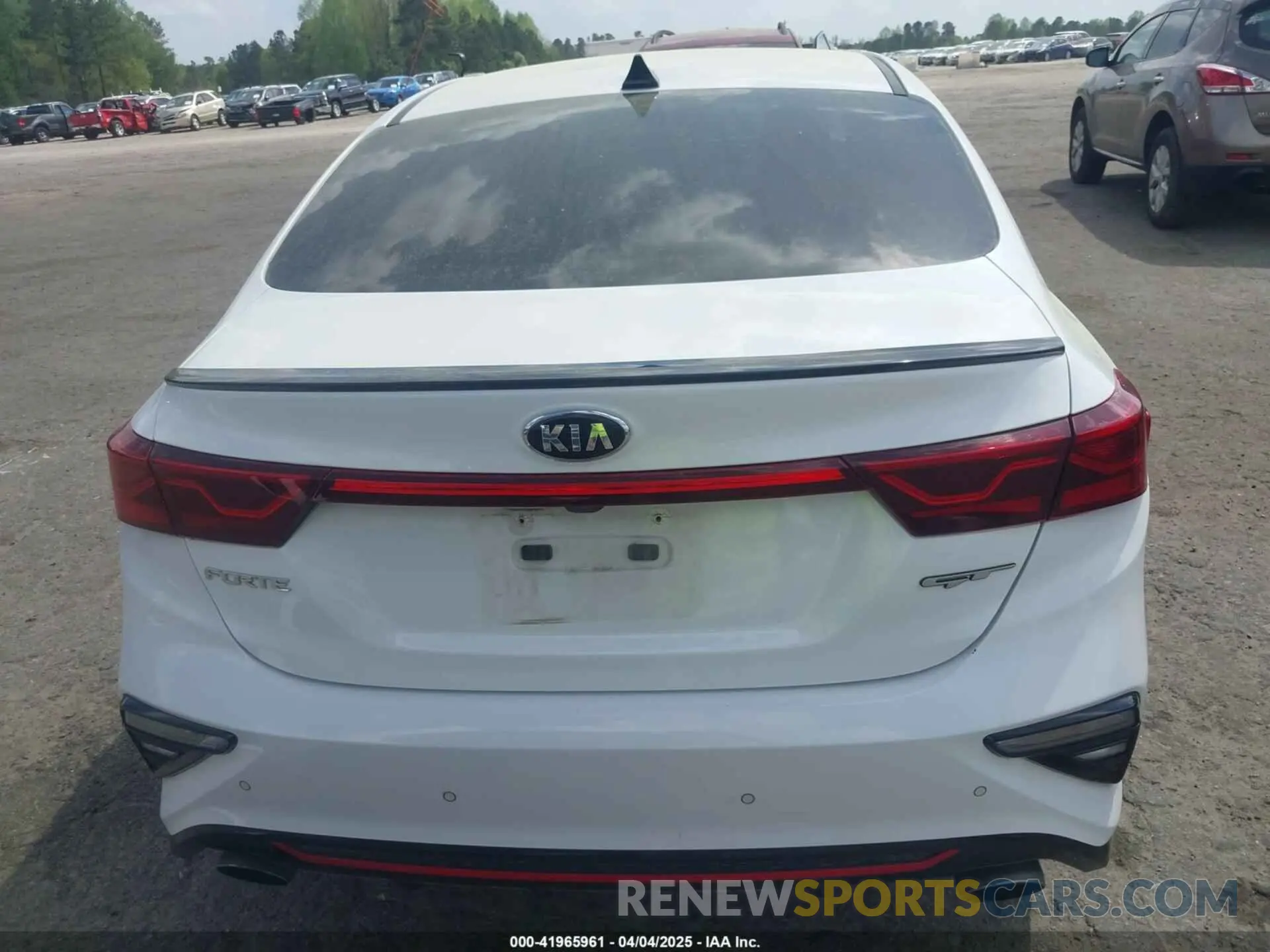 16 fotografías del automóvil dañado 3KPF44AC7ME318340 KIA FORTE 2021