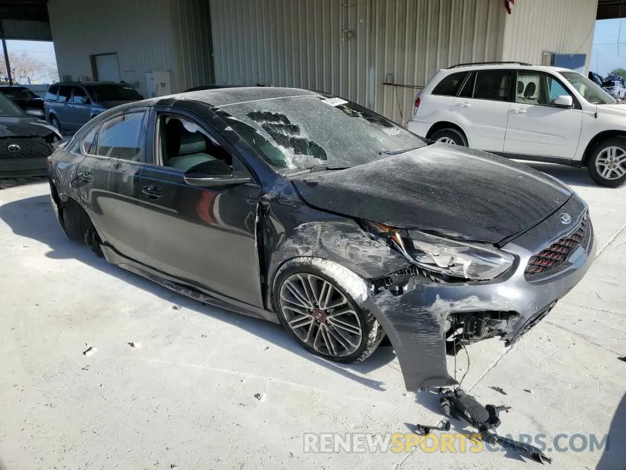 4 fotografías del automóvil dañado 3KPF44AC8ME367076 KIA FORTE 2021
