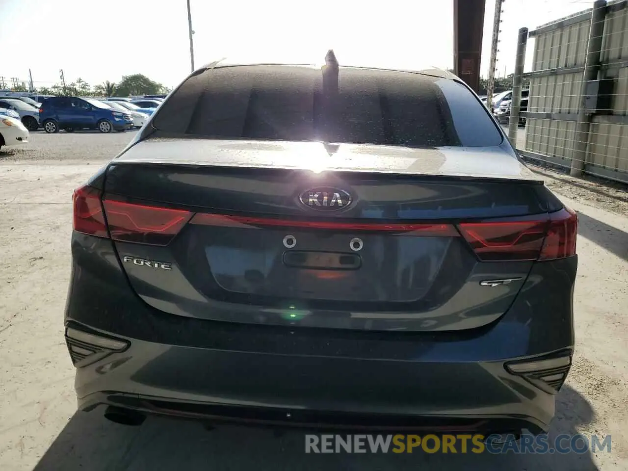 6 fotografías del automóvil dañado 3KPF44AC8ME367076 KIA FORTE 2021