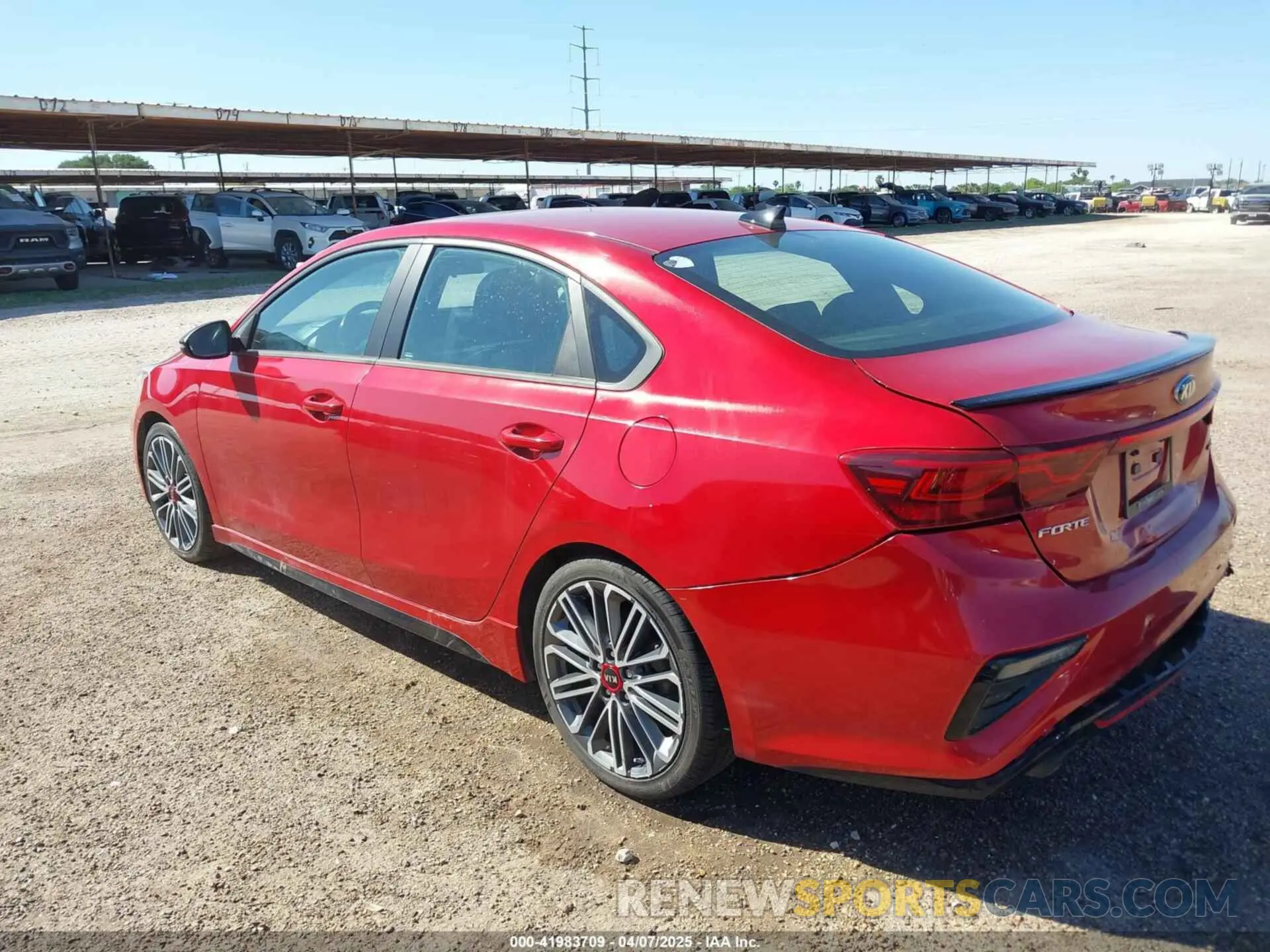 3 fotografías del automóvil dañado 3KPF44AC9ME412400 KIA FORTE 2021