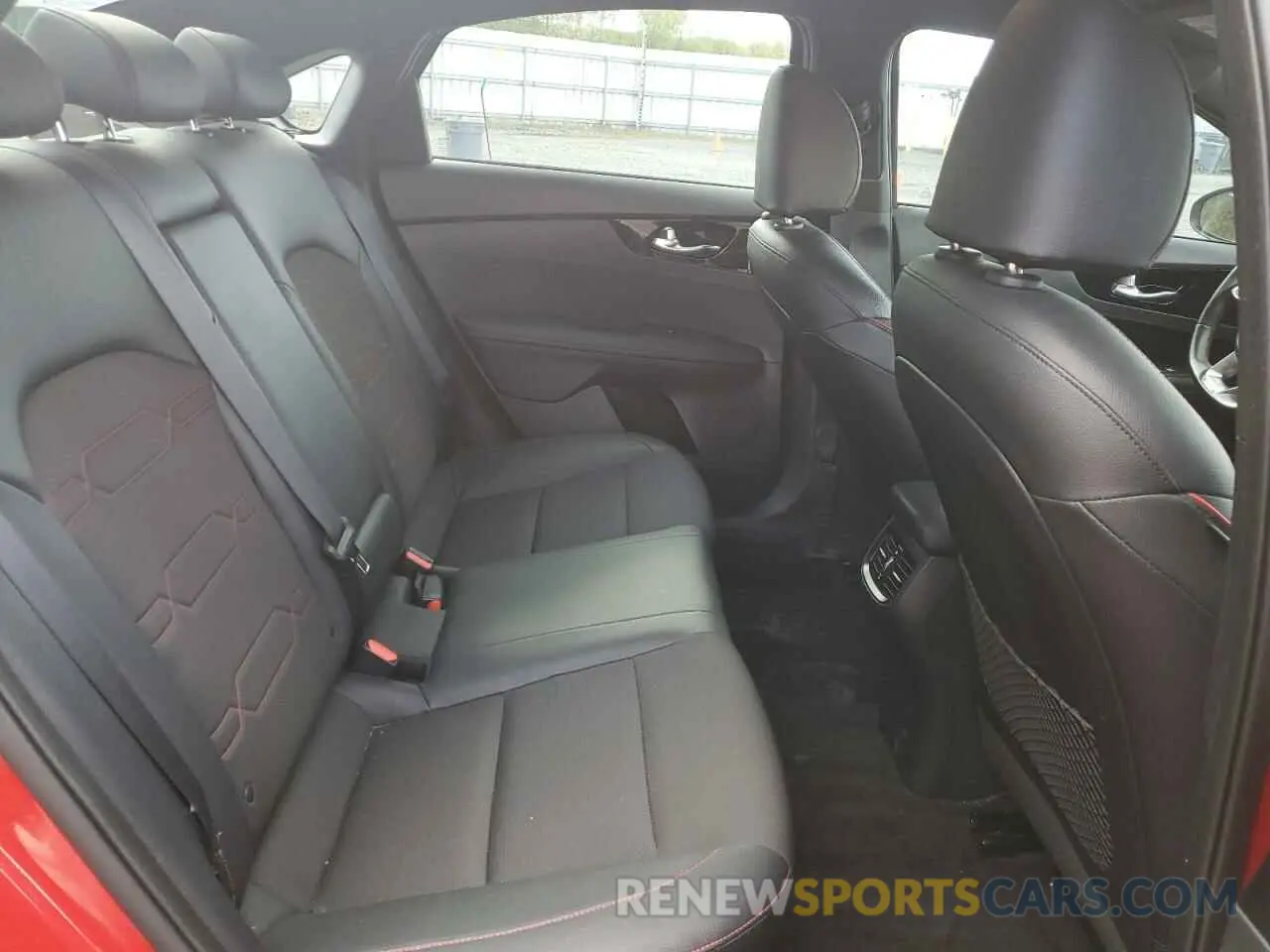 10 fotografías del automóvil dañado 3KPF44ACXME277542 KIA FORTE 2021
