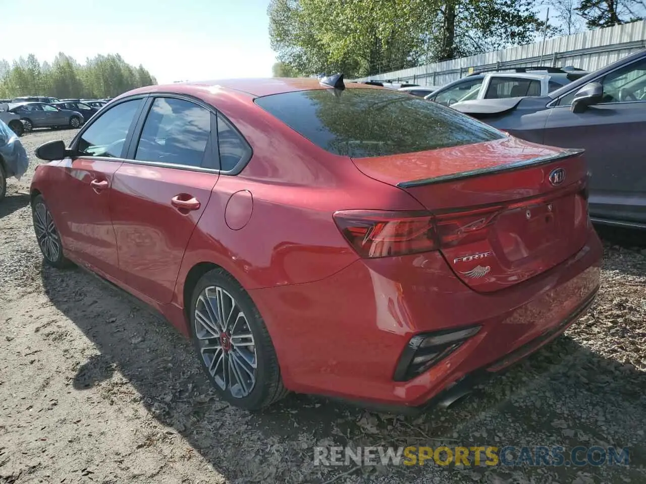 2 fotografías del automóvil dañado 3KPF44ACXME277542 KIA FORTE 2021